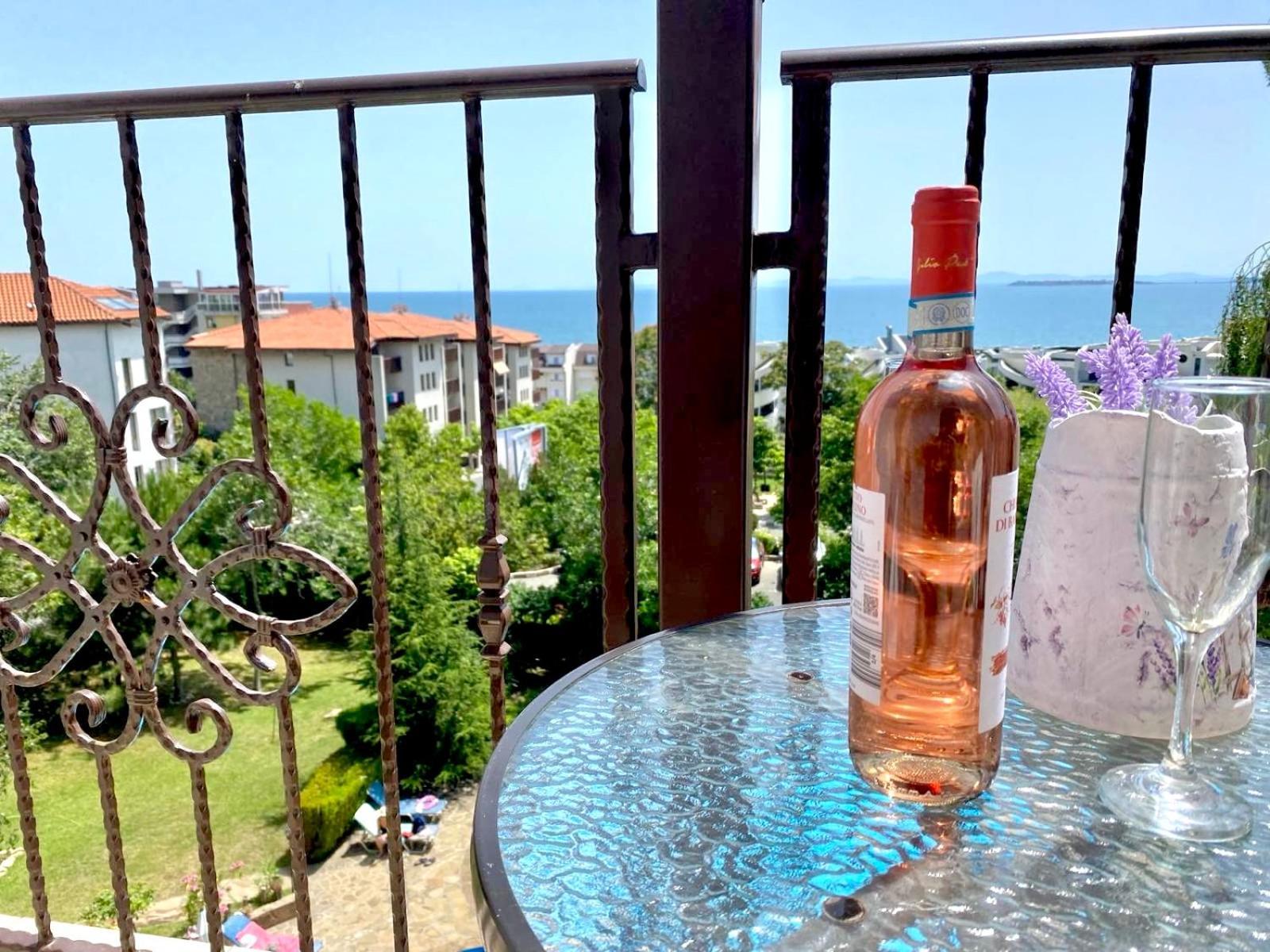 Delfin Sea View Apartment Свети Влас Екстериор снимка